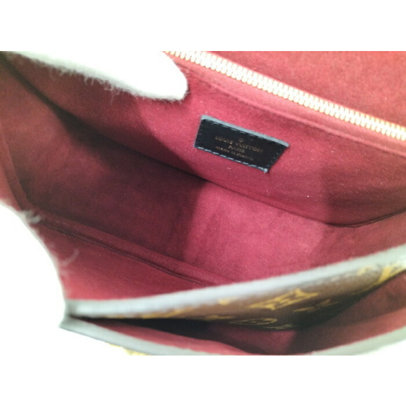 Louis Vuitton Passy Monogram Shoulder Bag - Picture 9 of 10